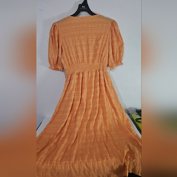 Indigo Rose Womens Dress Size m M orange Fit Flare Flowy short Sleeve NWT - Picture 7 of 10
